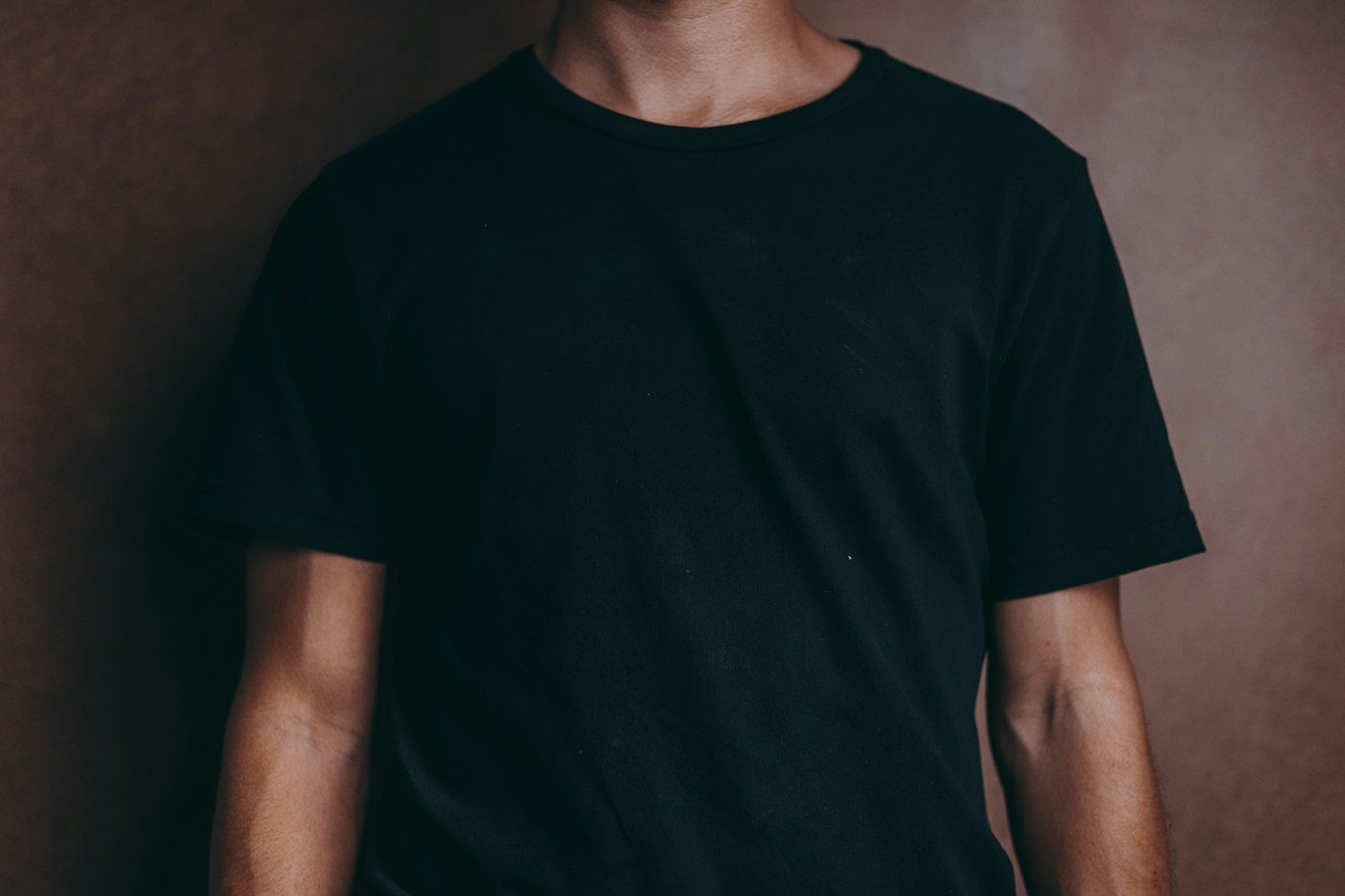 Black ANR graphic T-shirt